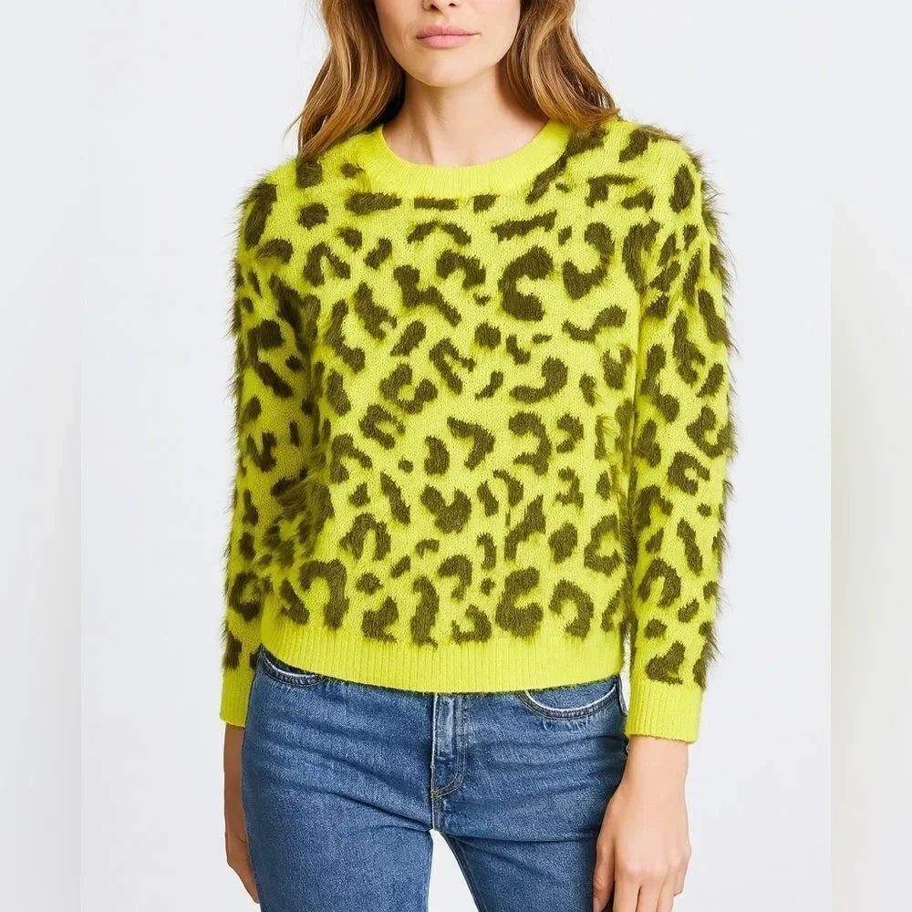 DKNY Jeans Fuzzy Leopard Print Sweater Neon Green Cropped Women’s XXS